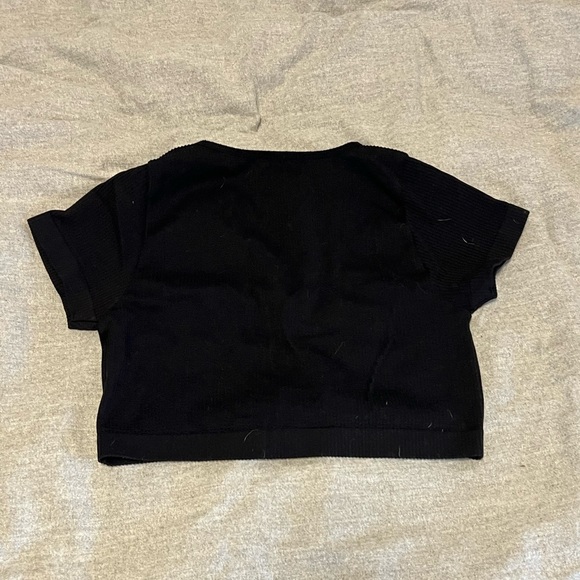 Garage Ribbed Crop Top - Picture 3 of 3